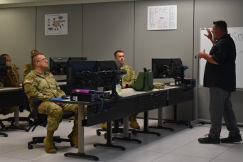 Signal course aims to 'transform the Army one NCO at a time'