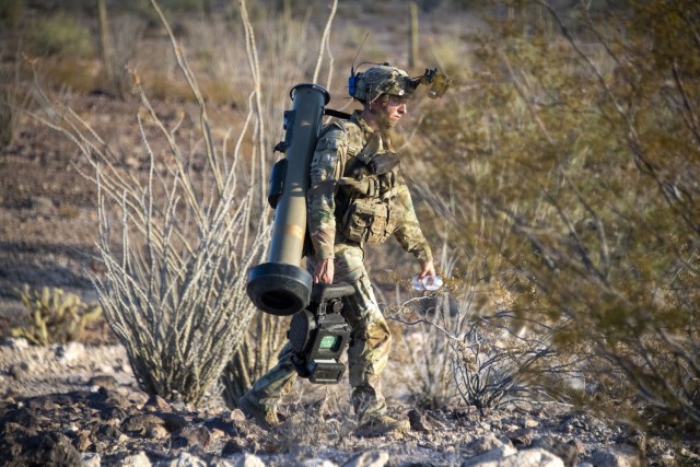 2-7 CAV troopers test new Javelin missile system at Yuma
