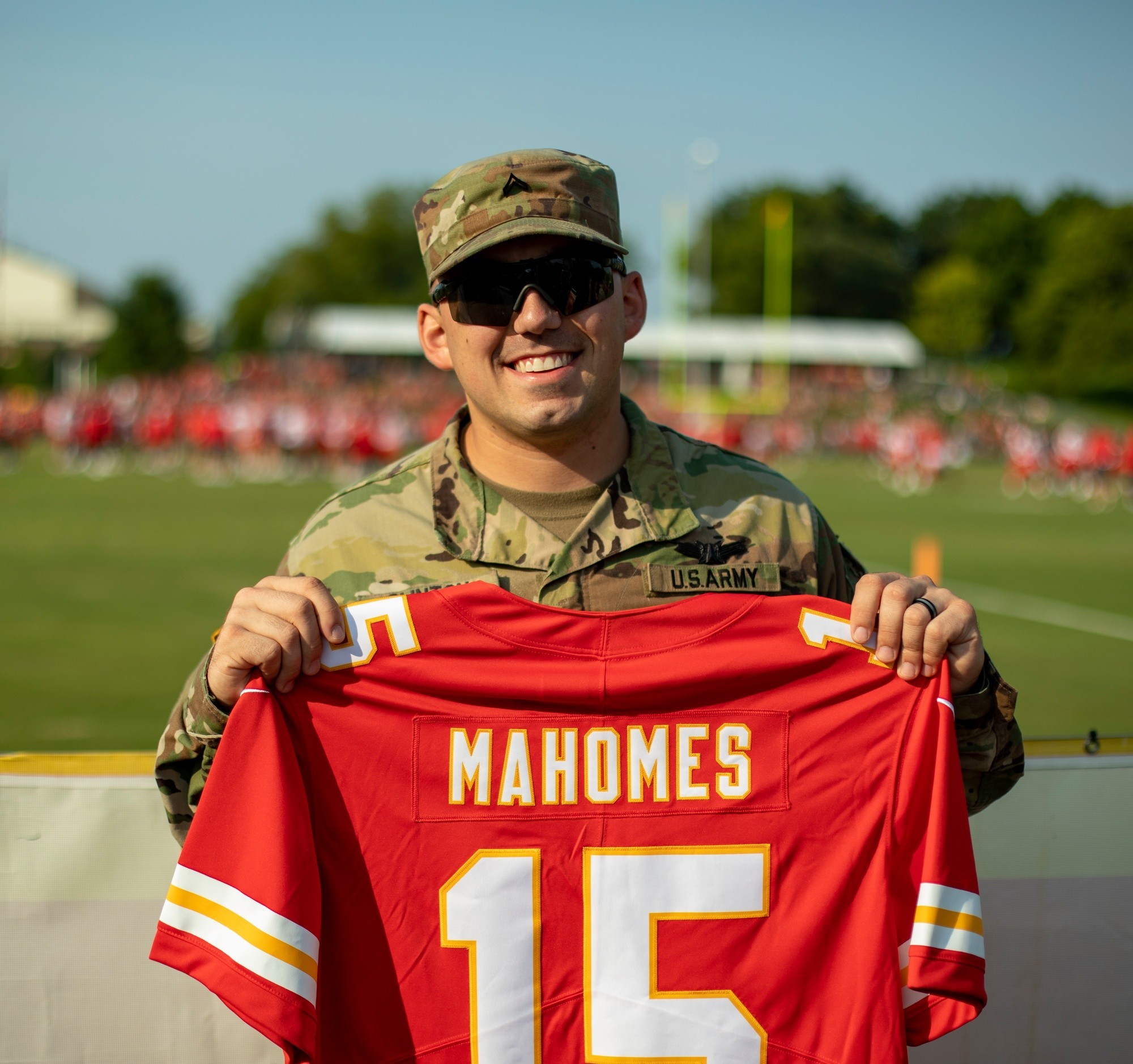 Patrick Mahomes Smiles with Daughter at Kansas City Chiefs' Family Day