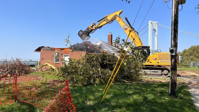 Fort Hamilton begins housing improvement project with demolition of old senior leader homes