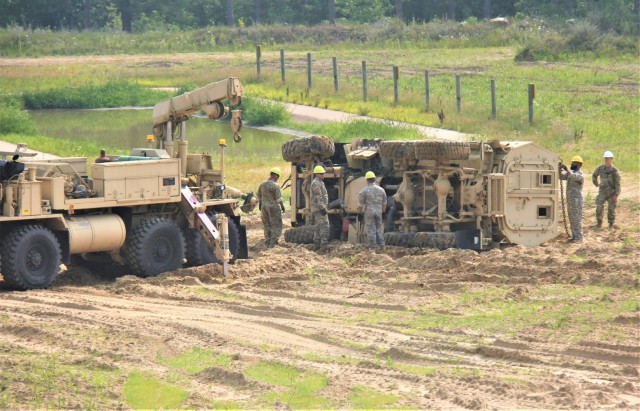 RTS-Maintenance course trains Soldiers on vehicle recovery, more at Fort McCoy
