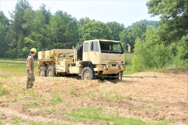 RTS-Maintenance course trains Soldiers on vehicle recovery, more at Fort McCoy