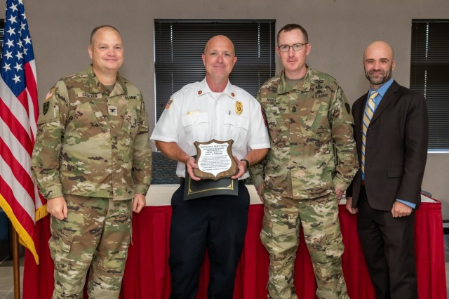 Tobyhanna Supervisor of the Quarter leads with selflessness, enthusiasm
