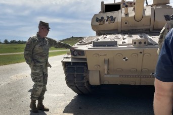 Armor School Senior Leaders visit U.S. Army Aberdeen Test Center
