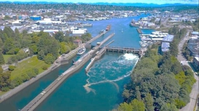 Large Lock Center Gate Replacement at Chittenden Locks begins October 2023