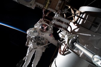 Soldier sets record with year on International Space Station