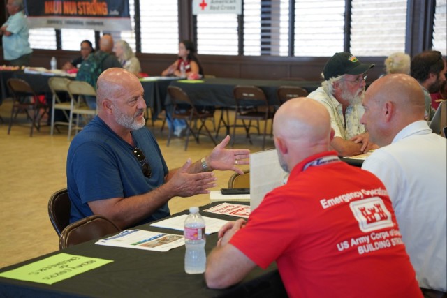 USACE shares debris removal information with residents impacted by Hawai&#39;i wildfires