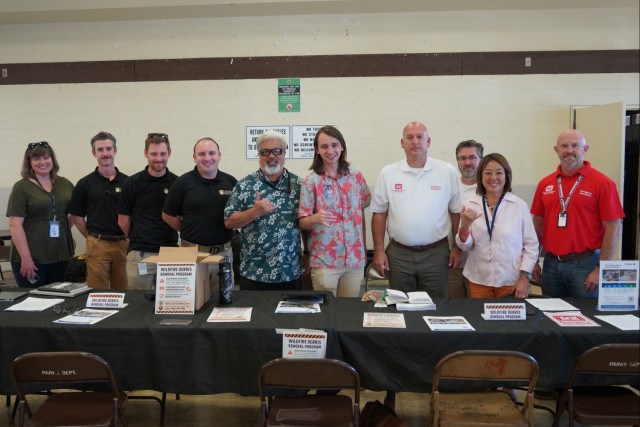USACE shares debris removal information with residents impacted by Hawai&#39;i wildfires