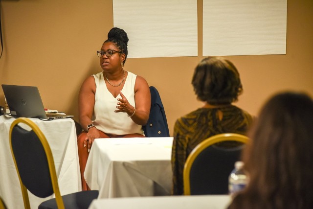 Wanda Gilbert, division chief for the Army Substance Abuse Program, teaches her course “Gratitude Attitude: Embracing Joy and Well-being Through Thankfulness.