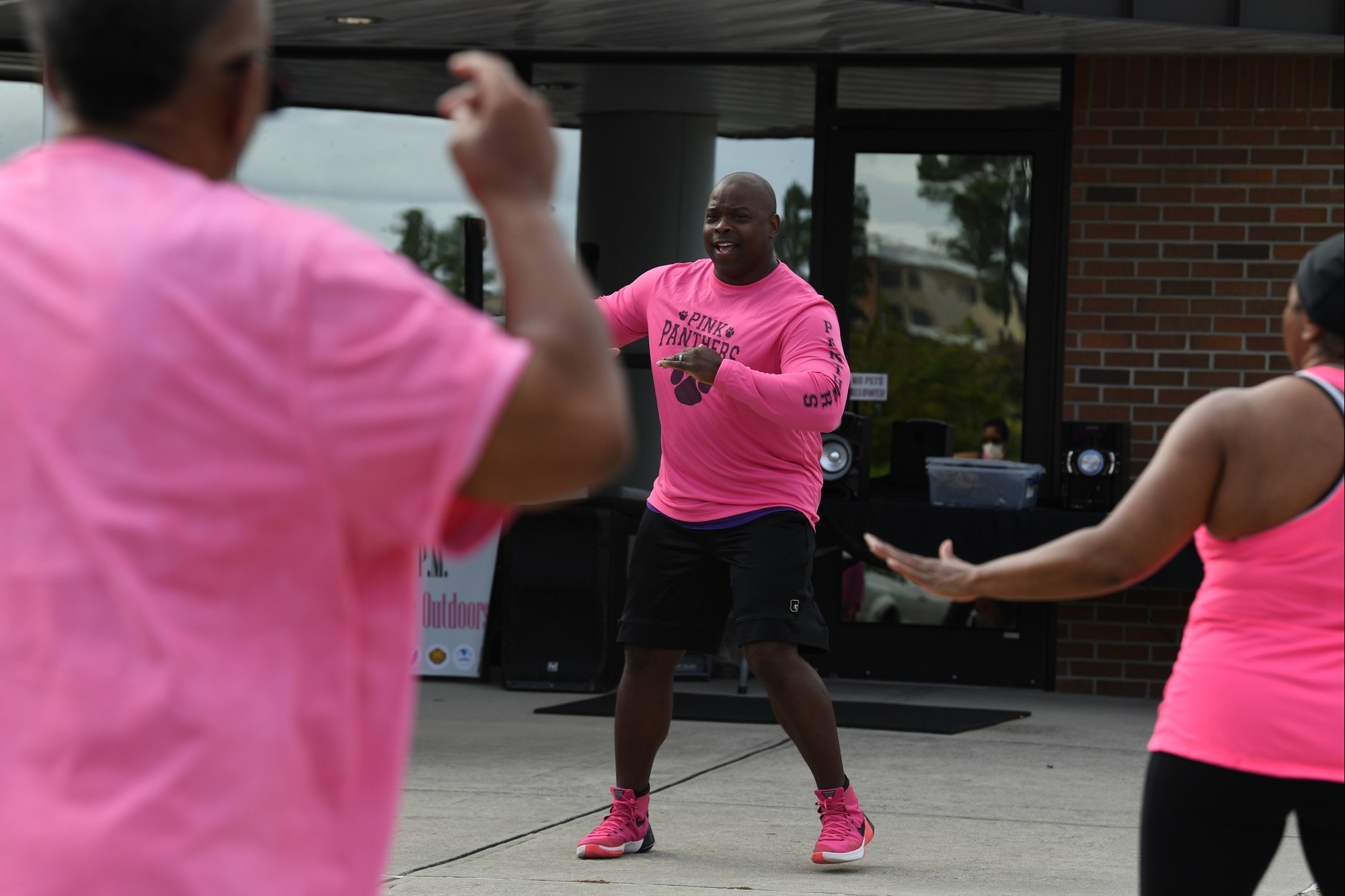 Pink power: Mets surge ahead on Mother's Day