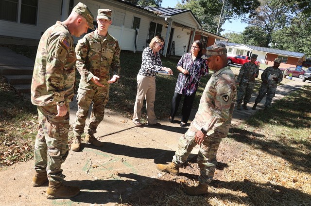 Garrison commander and key housing officials tour Chestnut Glen community