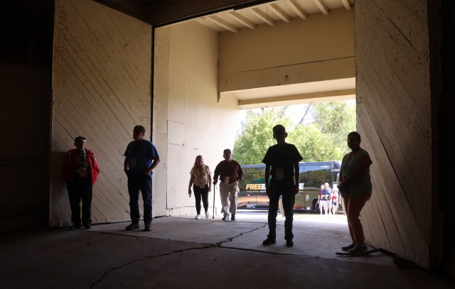 Members of LST Association visit Fort Knox during Louisville reunion