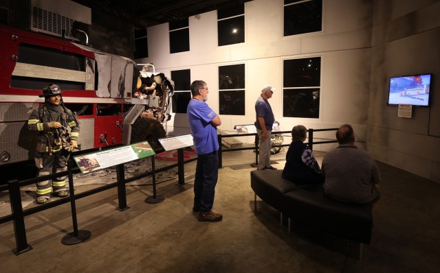 Members of LST Association visit Fort Knox during Louisville reunion