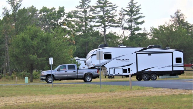 Enjoy fall at Fort McCoy’s Pine View Campground