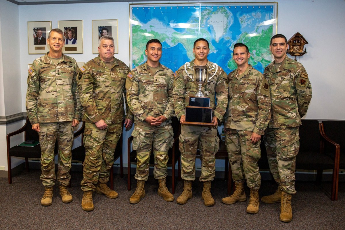 Guard Team Awarded 3rd Consecutive Services Cup Cyber Trophy Article