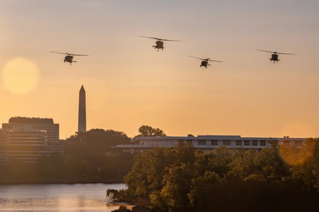 Washington In 60: Packages for Troops