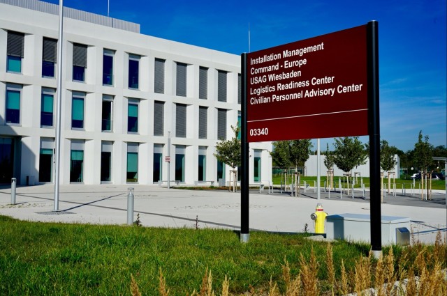 Garrison workforce occupies new command headquarters building