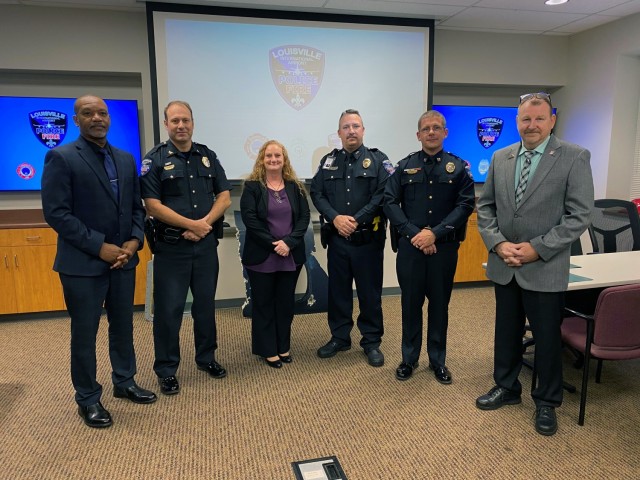 Louisville airport fire/police officers recognized for support to Families of fallen service members