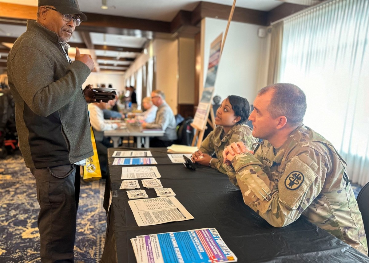 LRMC, KMC offer gratitude toward military retirees Article The