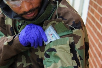 Army researchers receive patent for pocket-sized chemical and biological assessment kit