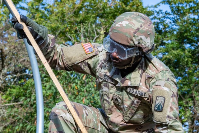 18 CSSB Tests Capabilities, Brings Fuel to Spangdahlem