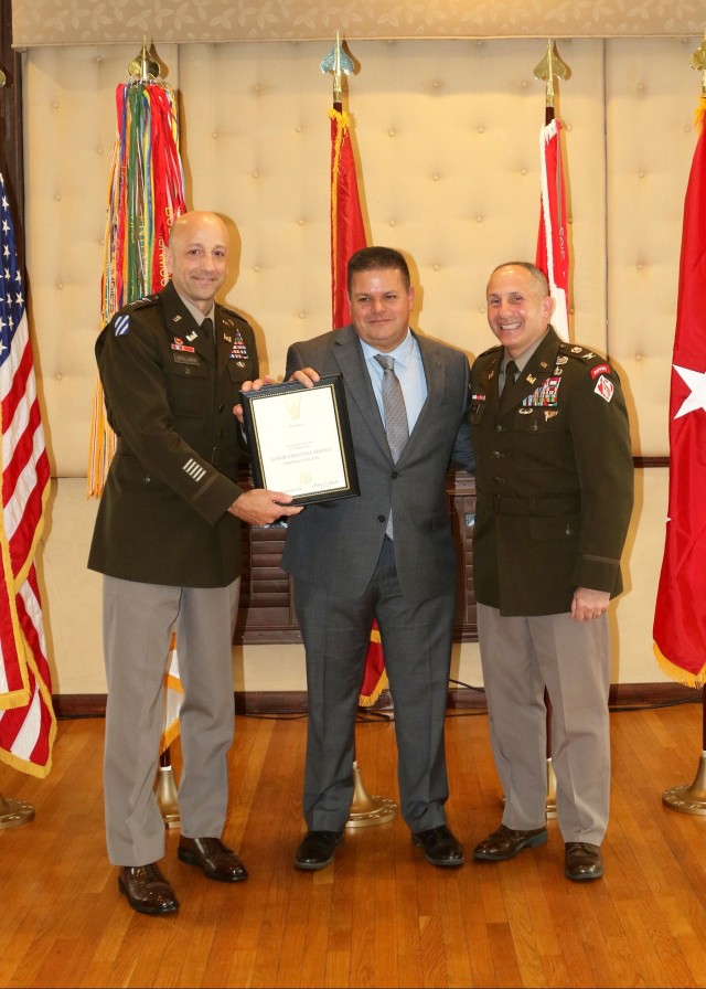 John L. Primavera inducted into Senior Executive Service