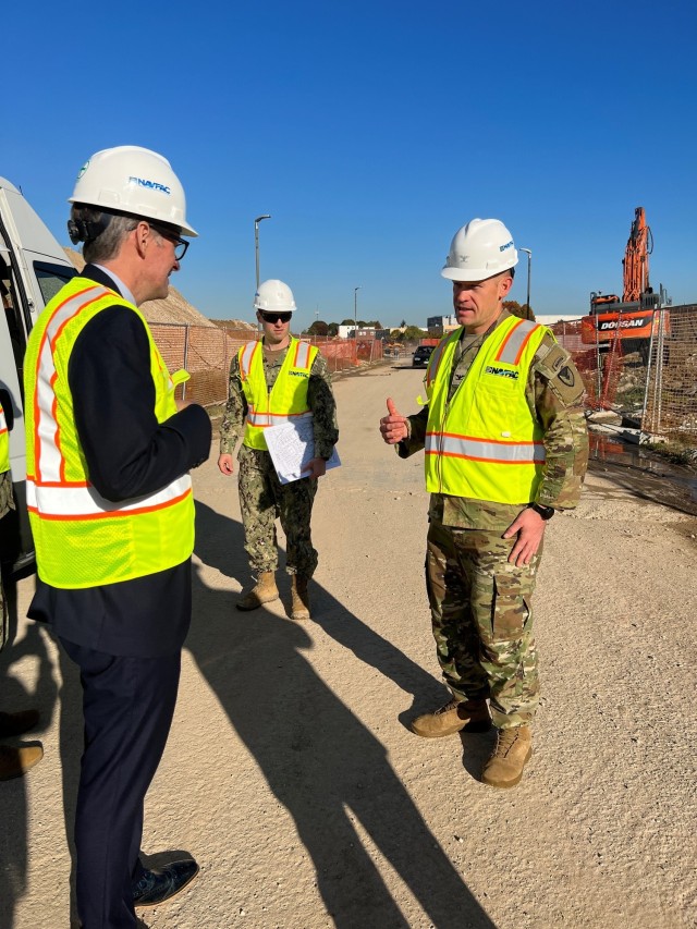Senior U.S. State Department official tours Vicenza’s Army family housing construction