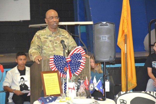 White Sands School delivers a spirited tribute for Veterans Day 2023
