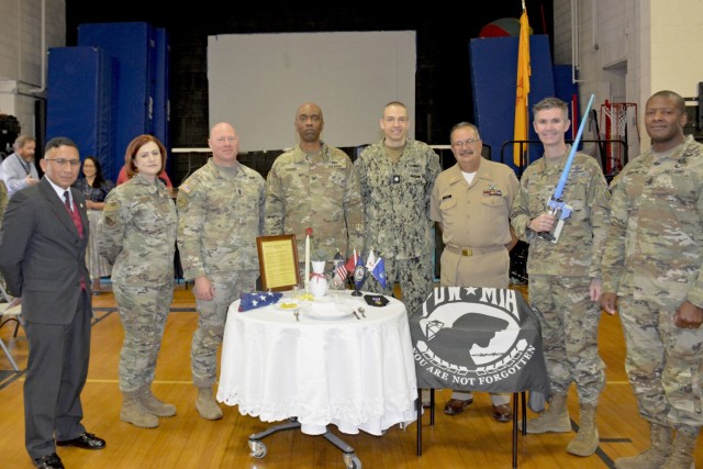 White Sands School delivers a spirited tribute for Veterans Day 2023