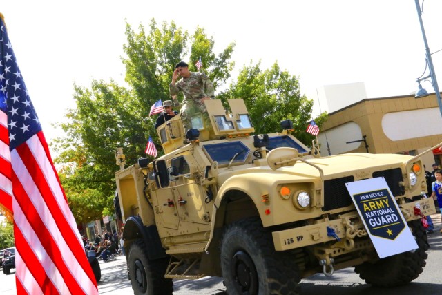 WSMR Honors Desert Storm Veterans at Las Cruces Parade