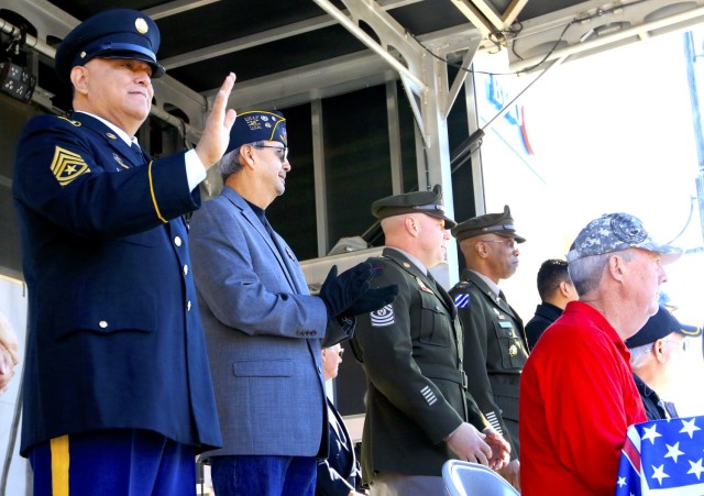 WSMR Honors Desert Storm Veterans at Las Cruces Parade