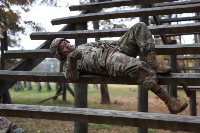 780th MI Brigade (Cyber) Best Squad Competition Obstacle Course