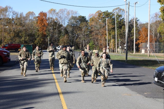 780th MI Brigade (Cyber) Best Squad Competition 12-Mile Ruck