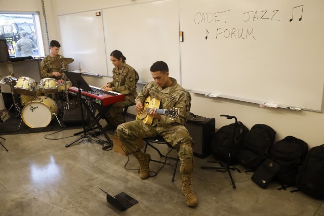 The Department of English and Philosophy (DEP) celebrated its move into 612B, or what is frequently referred to as the General Instruction Building (GIB), with a community open house Nov. 9 at the U.S. Military Academy. The exuberant and festive...
