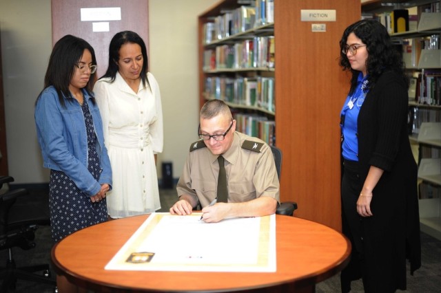 Fort Buchanan celebrates Army Libraries Week