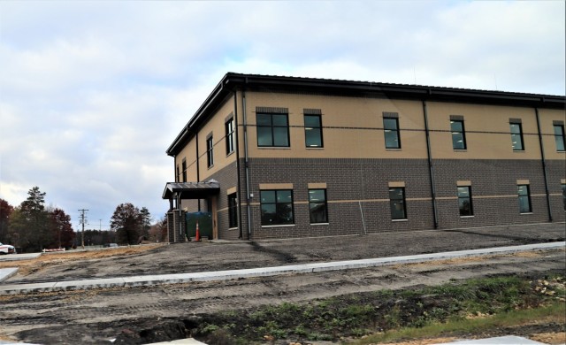 Fort McCoy’s brigade headquarters construction project now 90 percent complete just before Thanksgiving; work continues