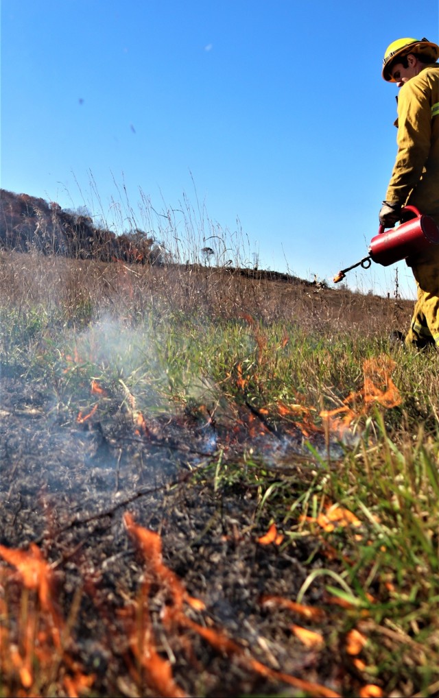 Fort McCoy prescribed burn team manages mid-November prescribed burn at installation