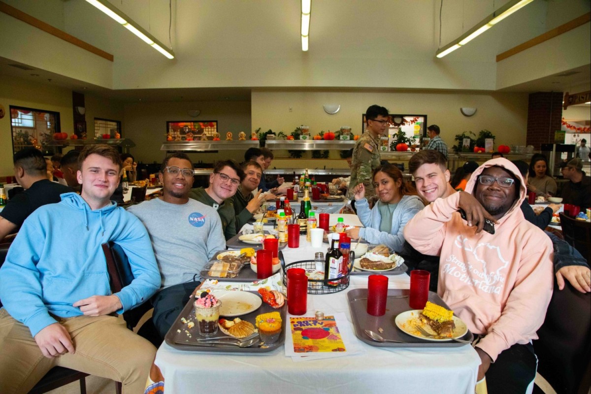 Camp Casey Celebrates Thanksgiving for Service Members Article The