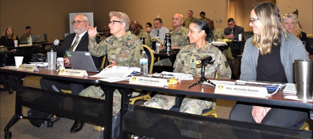 ACC leaders gather to discuss delivering power of contracting to Army of 2030