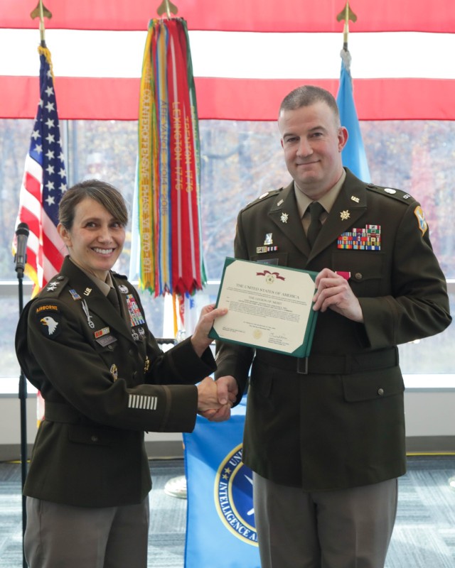 INSCOM Command Chief Warrant Officer Change of Responsibility