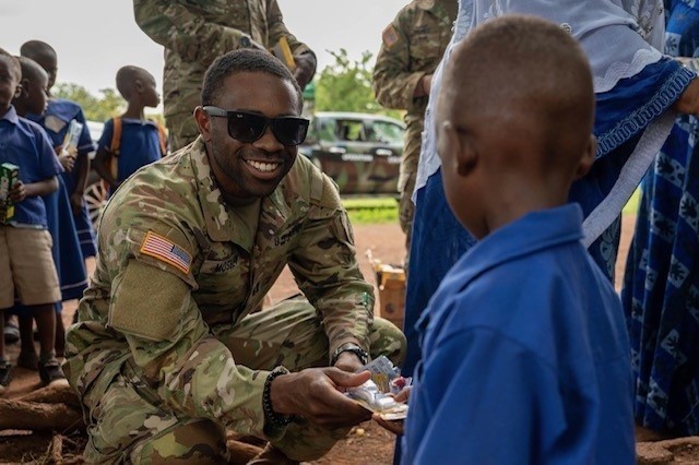 Air Force reservists participate in Africa's largest air expo > Air Force  Reserve Command > News Article