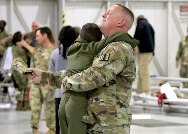 Soldiers of the Georgia National Guard’s 201st Regional Support Group are reunited with family members during a welcome home ceremony at the Clay National Guard Center in Marietta, Ga., Dec. 1, 2023. The Soldiers returned from a 10-month deployment to Europe.