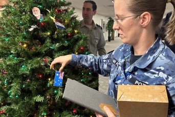 Foreign liaison officers enjoy holiday tradition