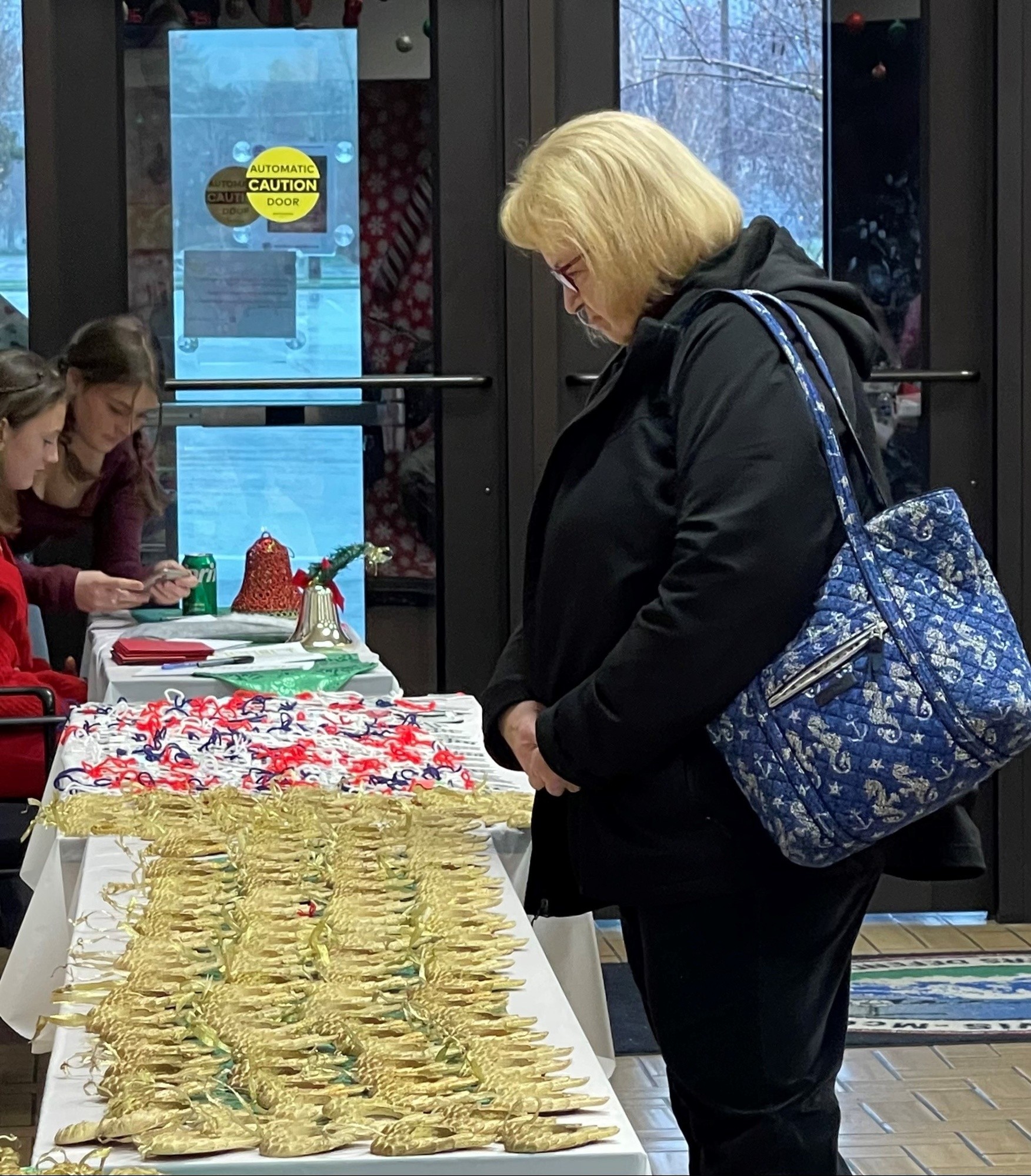 JBLM Christmas trees decorated in honor of fallen heroes Article
