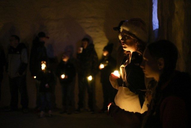 Fort Sill museum’s 19th-century frontier illuminates the holidays