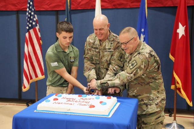 NY National Guard marks Guard Birthday with cake cutting ceremony