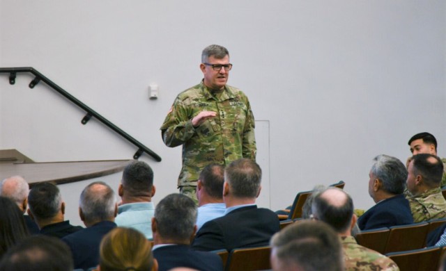 GEN James E. Rainey, commanding general of U.S. Army Futures Command (AFC), addresses employees at a town hall during a visit to DEVCOM Soldier Center in Natick, Massachusetts on Nov 7, 2023.
