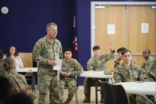 SETAF-AF hosts semiannual Squad Leader Summit