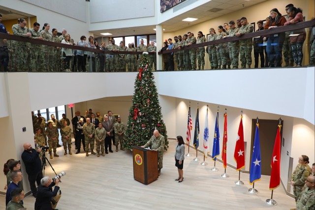 NY Gov. Kathy Hochul visits New York National Guard headquarters