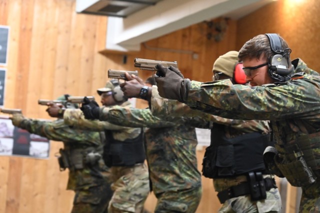 German Bundeswehr Soldiers getting ready to shoot